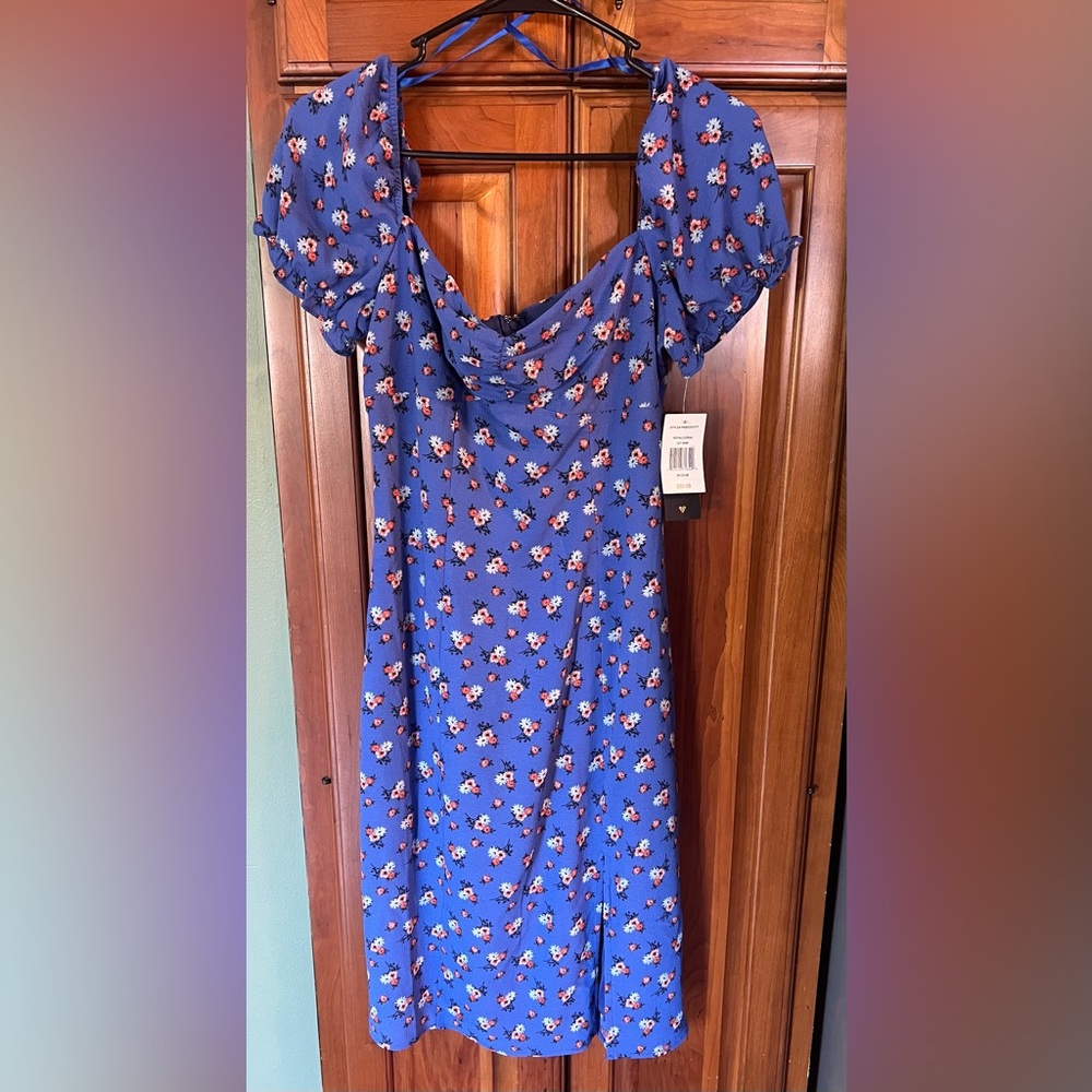 City Triangles | Dresses | Juniors Short Sleeve | Blue Floral